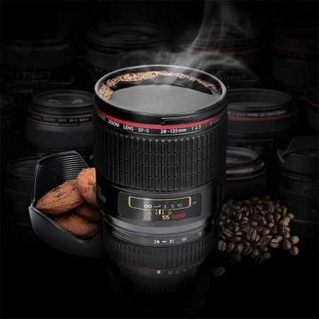 Mug noir objectif appareil photo